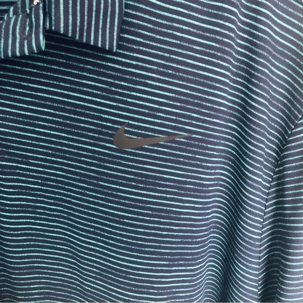 NWT Nike Dry Tiger Woods Striped Golf Polo